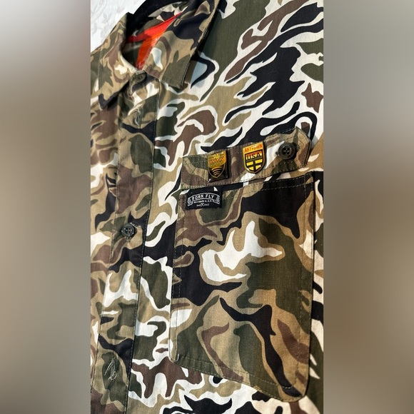 Rare Born Fly Fly Expeditions Men's Camouflage Button Down Shirt Men’s Large - Picture 3 of 4